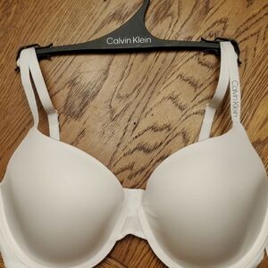 Calvin Klein White T-Shirt Bra with Underwire Support